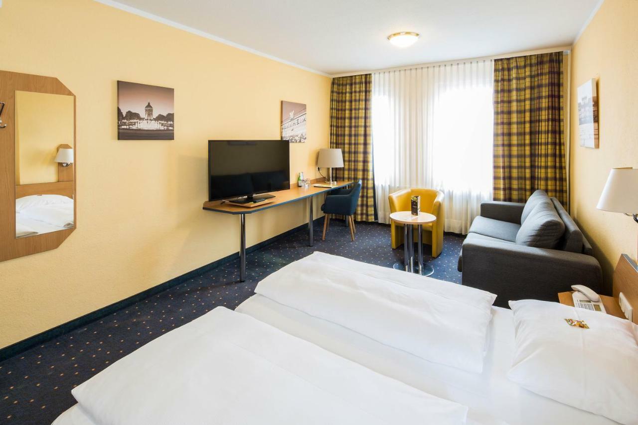 Central Hotel MHG Extérieur photo